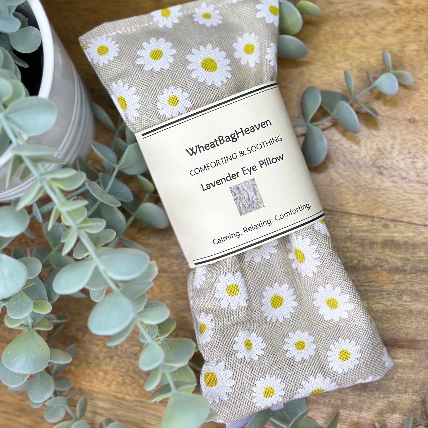 lovely daisy cotton print eye pillow for dry irritated eye relief. Handmade by WheatBagHeaven and ready to despatch with free UK shipping 