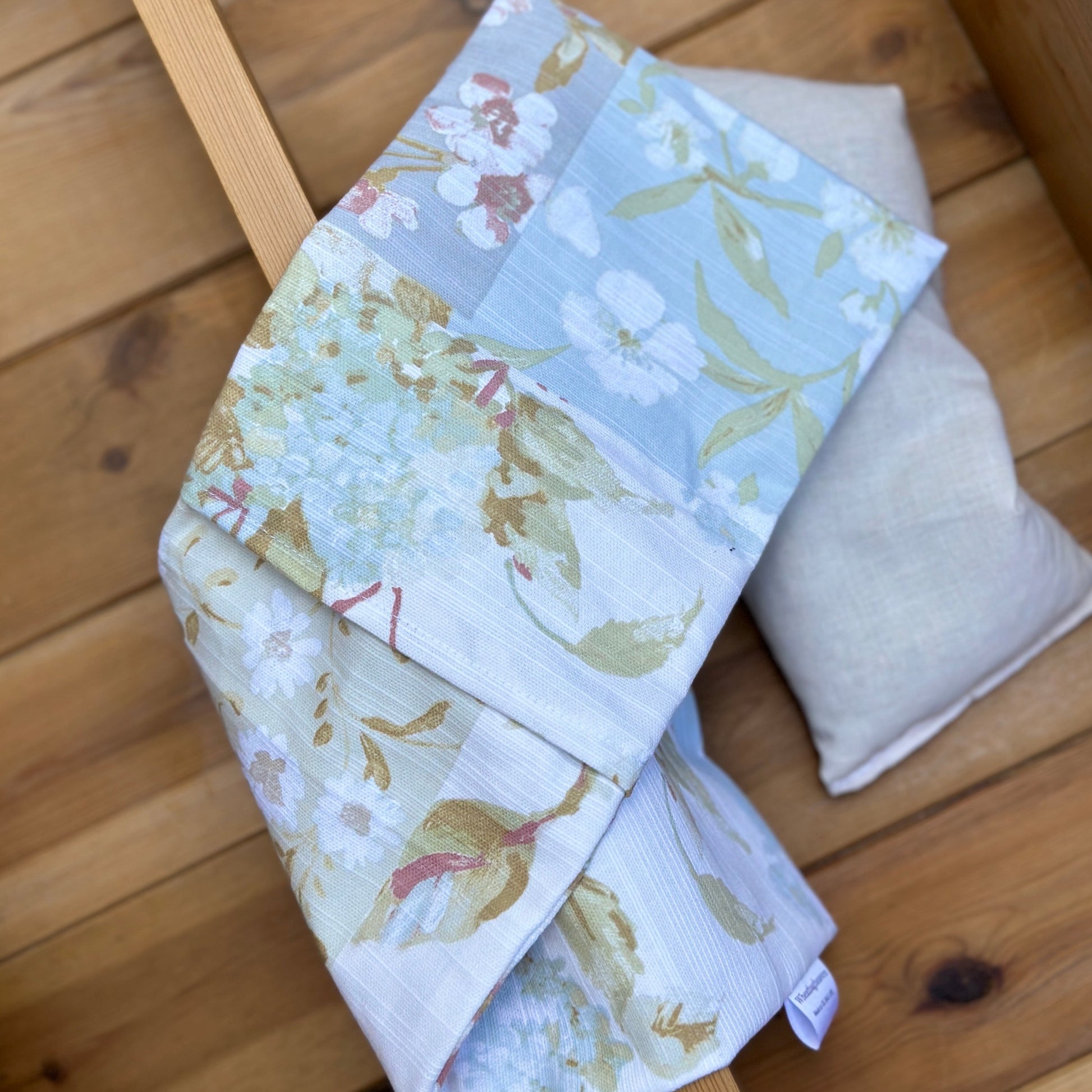 Wellbeing pastel floral patchwork printed cotton replacement wheat bag cover and plain wheat bag inner