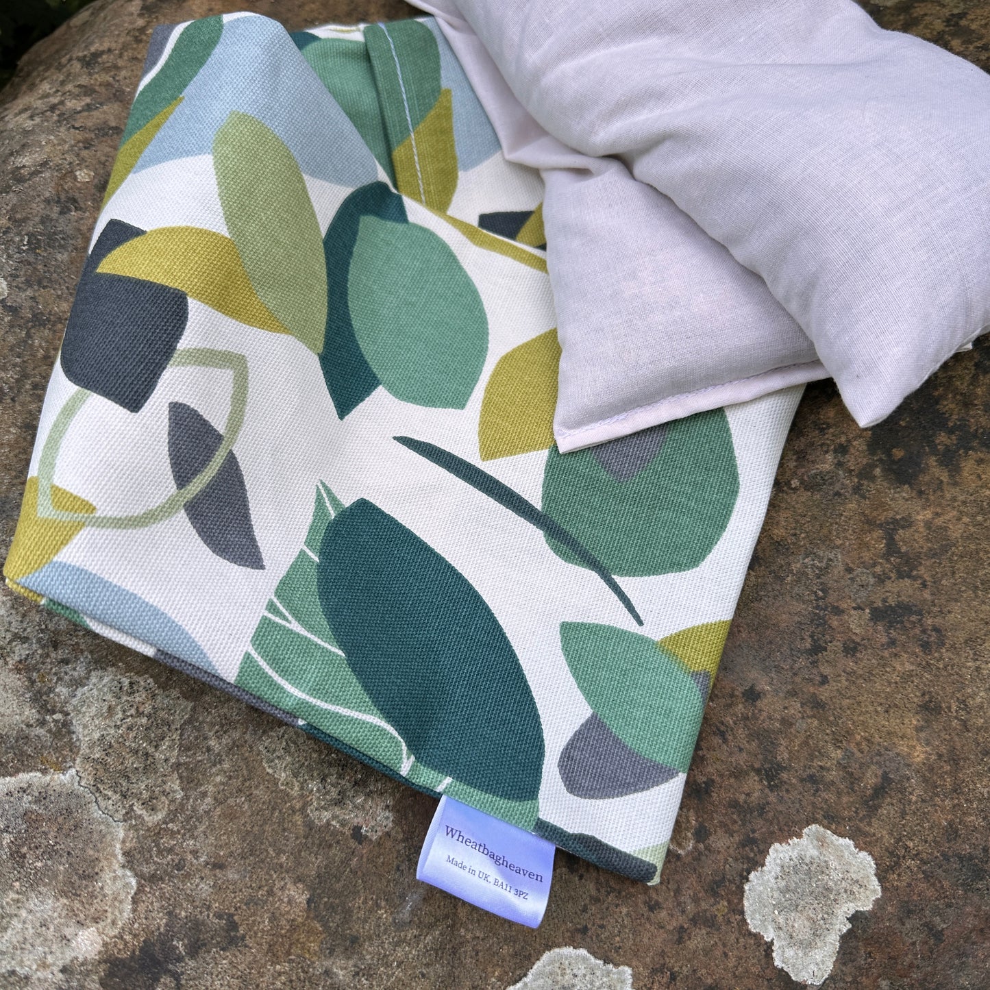 Green spruce is a lovely cotton fabric. Flax seed eye pillow in green spruce fabric.