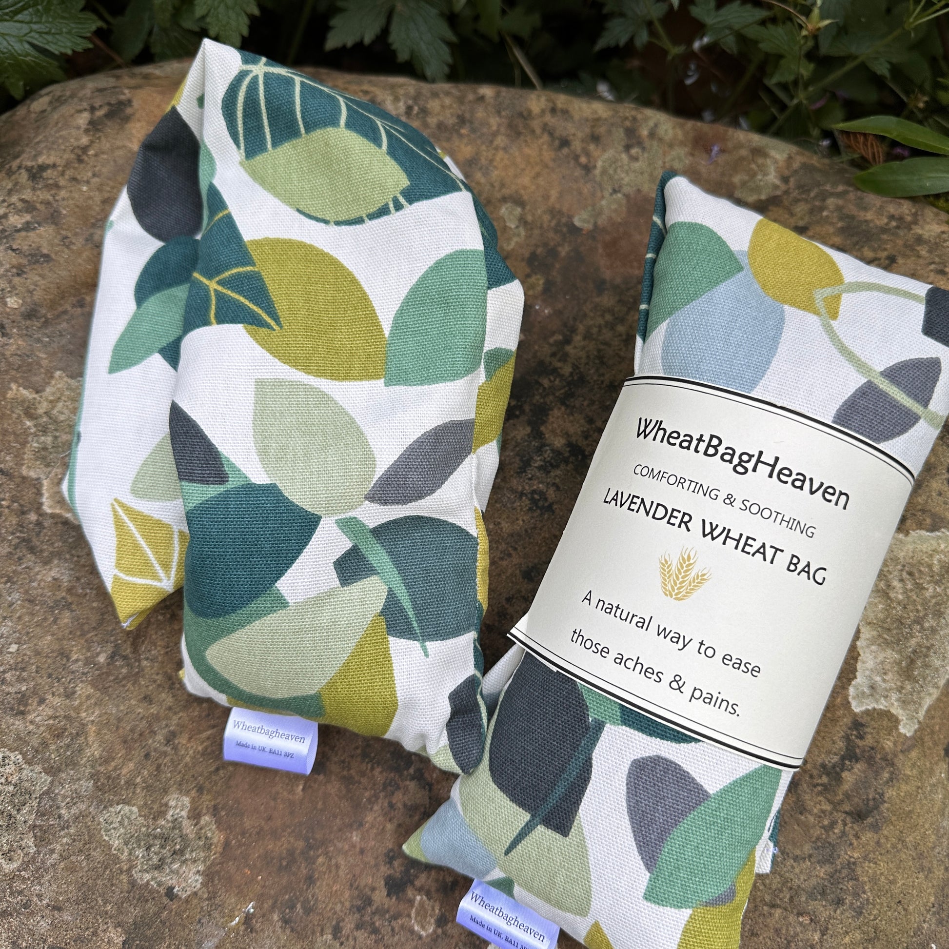 Green spruce is a lovely cotton fabric, eco-friendly.Flax seed eye pillow in green spruce fabric.