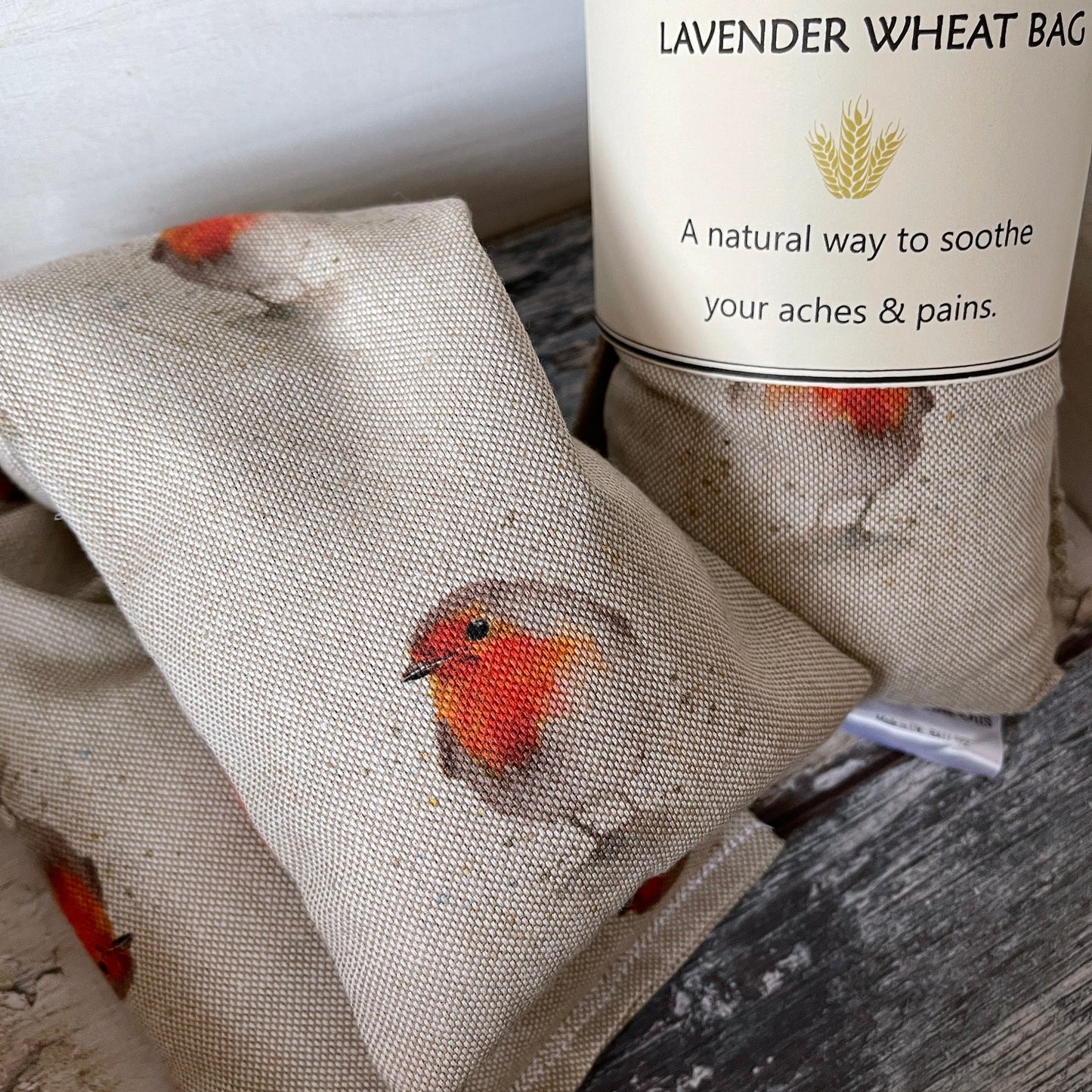 Robin Lavender scented wheat bags. Gardeners heat wrap body warmer. Heat pack comforter for snuggles