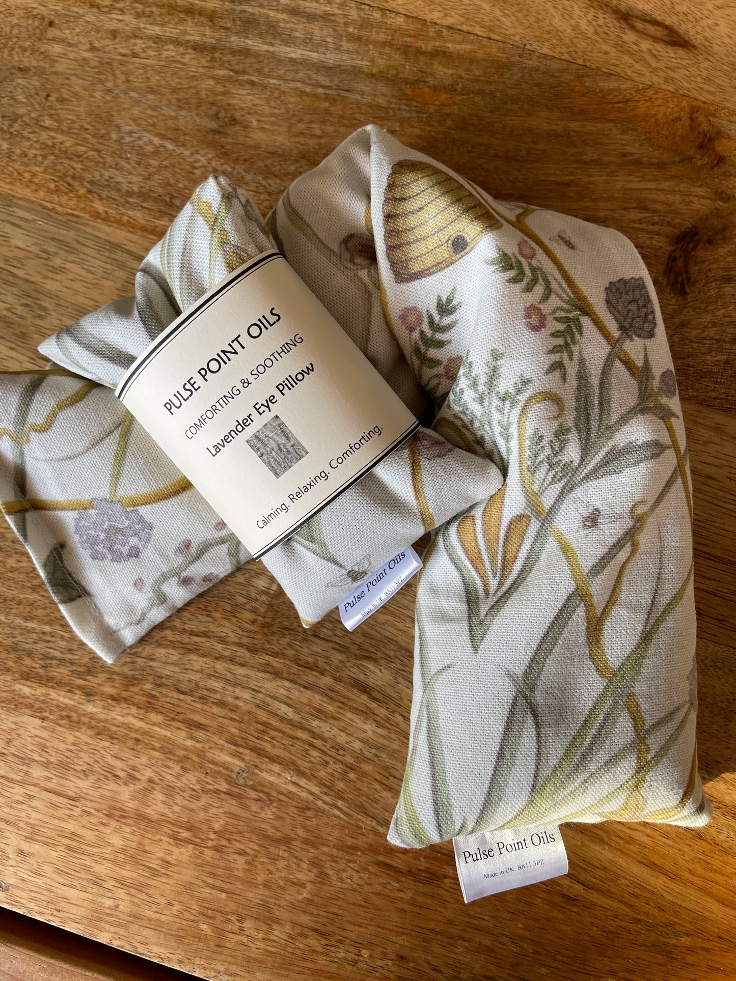 The Château, microwave lavender scented wheat bag, depicting beehives, bees and florals. Best Gardener’s eco friendly gifts